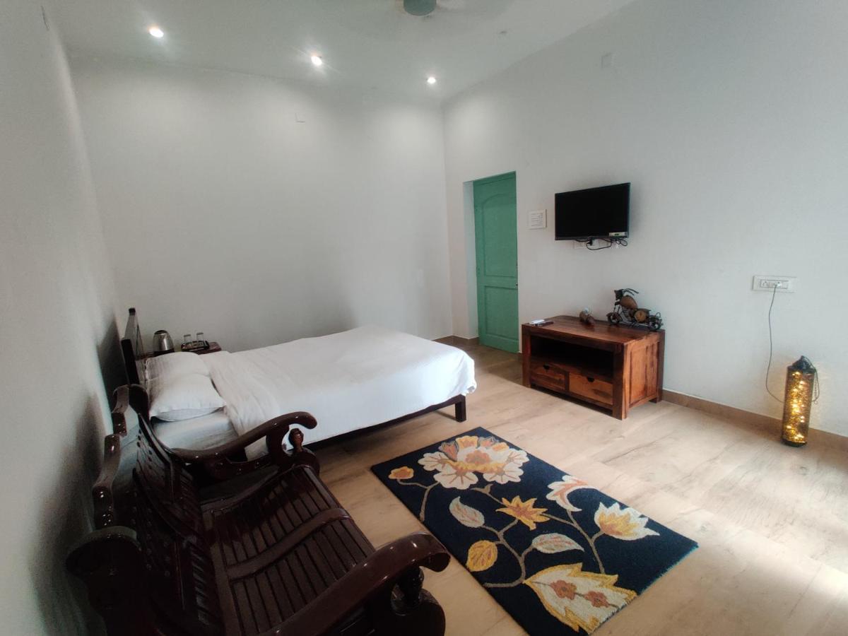 The Balified Villa Puducherry Eksteriør billede